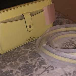 🚨SOLD 🚨Kate Spade Crossbody